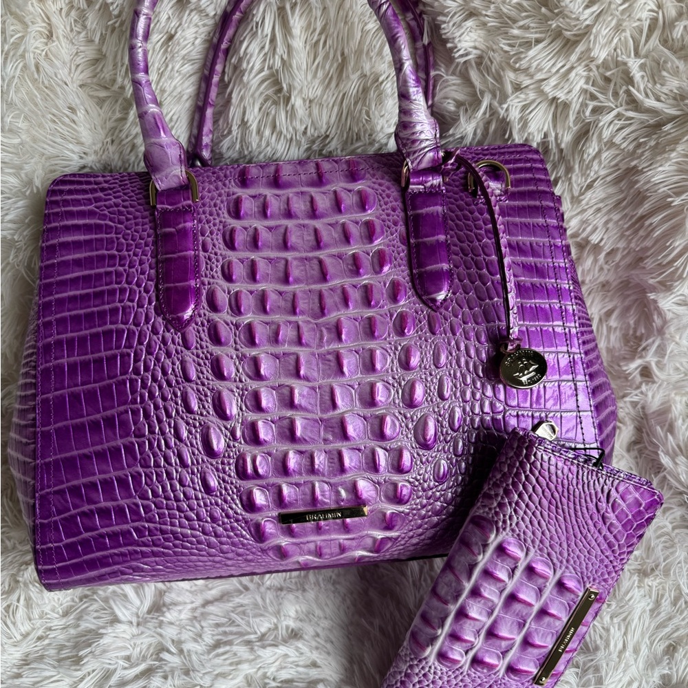 ABSOLUTELY GORGEOUS BRAHMIN LILAC ESSENCE PURSE & WALLET SET